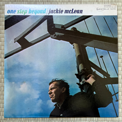 Jackie McLean – One Step Beyond / BST 84137 Blue Note US LP
