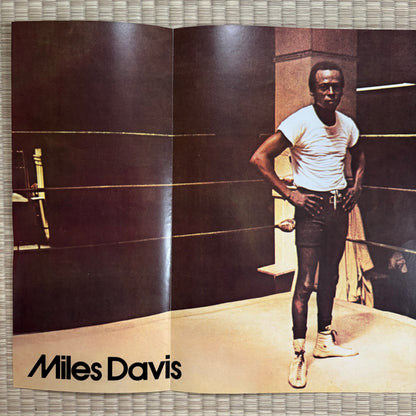 Miles Davis – Jack Johnson (Original Soundtrack Recording) / SOPC 57110 CBS/Sony Japan Original LP