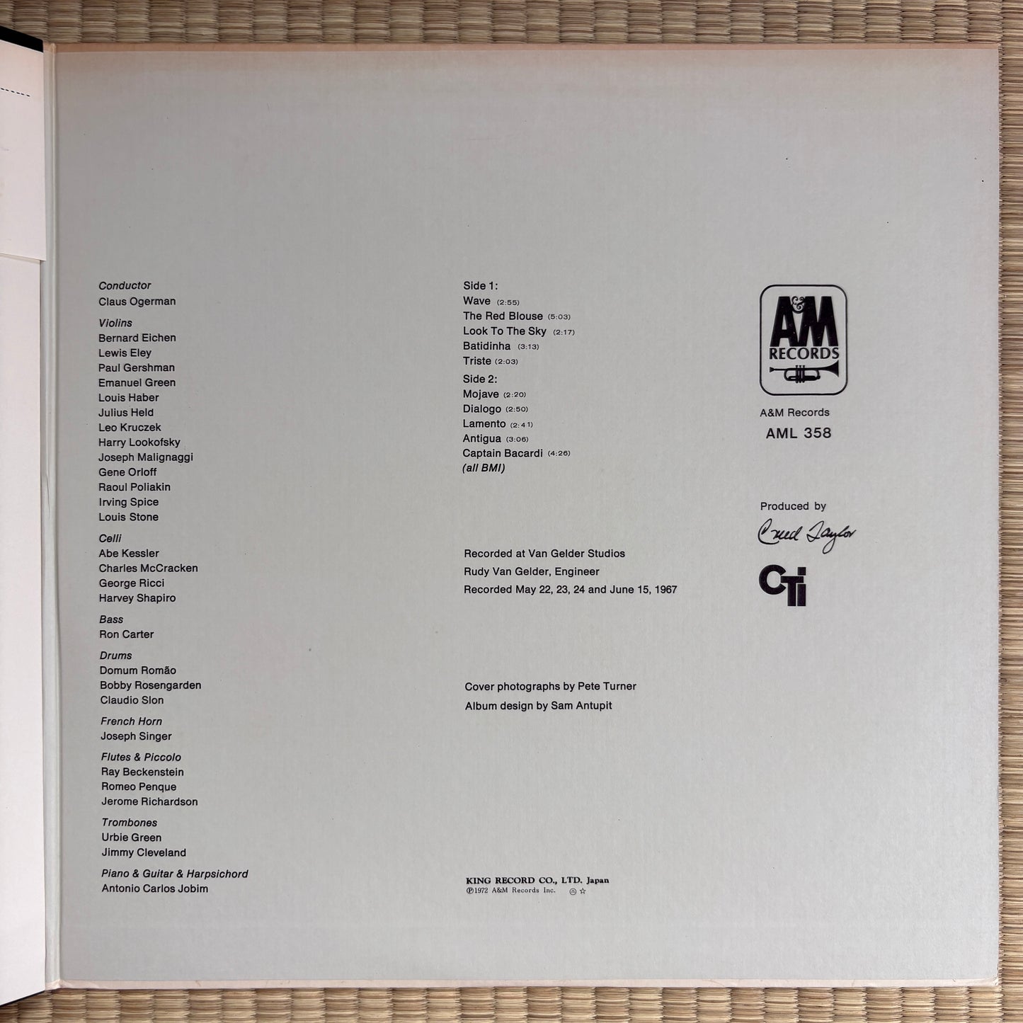Antonio Carlos Jobim – Wave / AML 358 A&M Japan LP